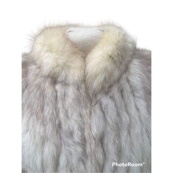 Saga Fox Stroller Coat. Size M.  White/Silver Fox.  Mandarin Collar.Side Pockets - Picture 6 of 13